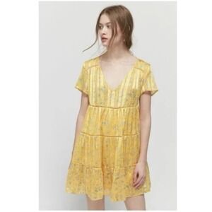 Urban Outfitters Pippa Babydoll Dress Women's Size M Yellow Floral Tiered Mini